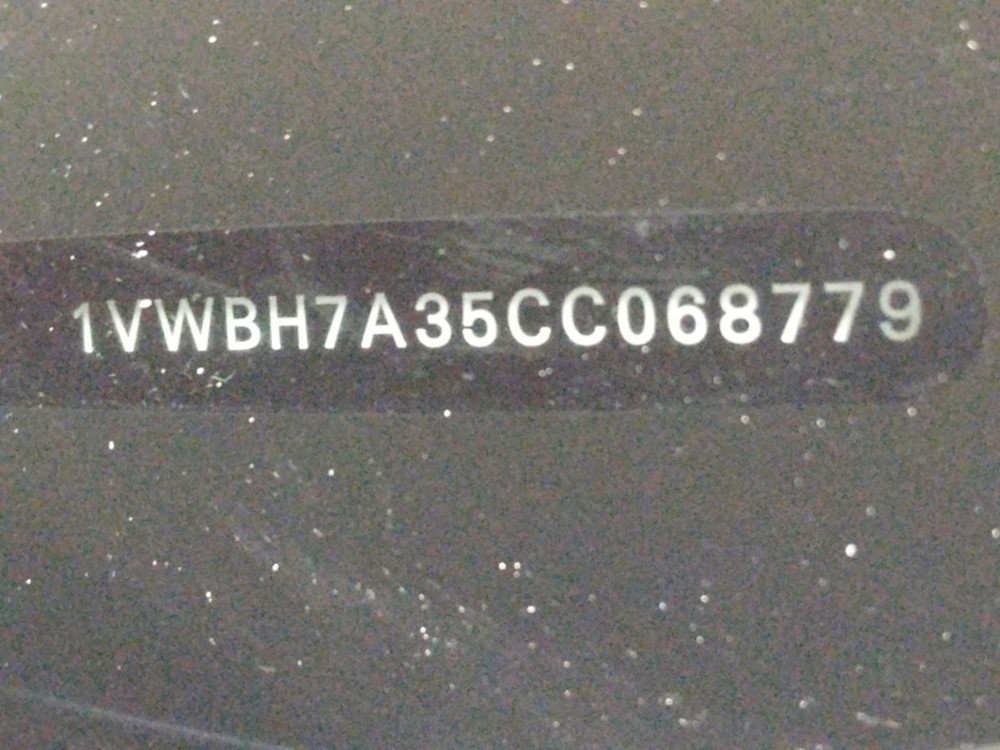 2012 Volkswagen Passat - VIN Plate