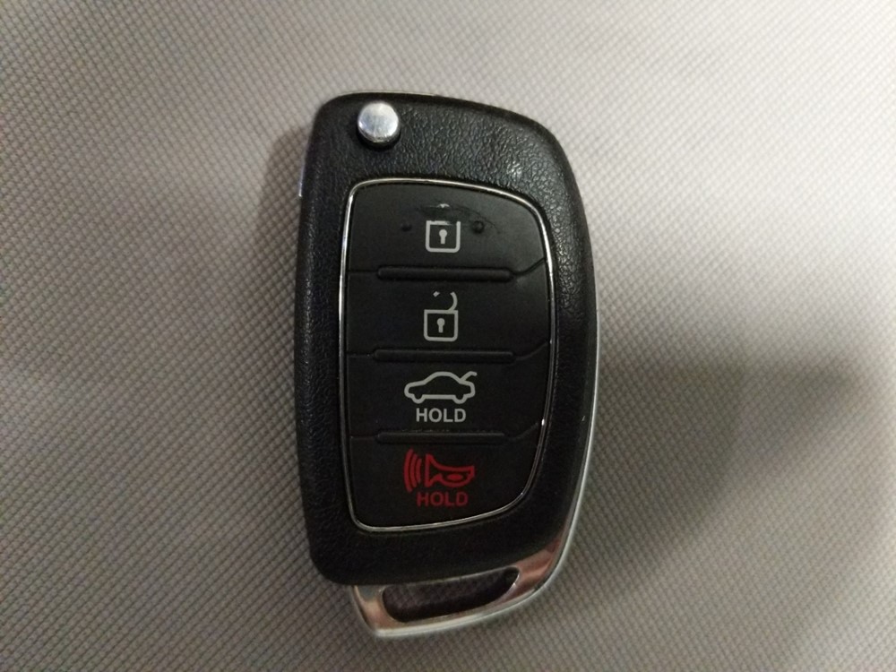 2017 Hyundai Sonata - Keys
