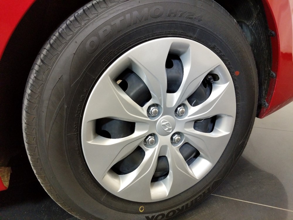 2017 Hyundai Accent - Wheel