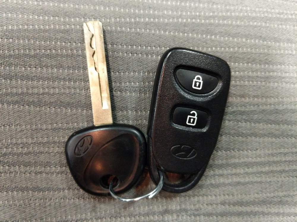 2017 Hyundai Accent - Keys