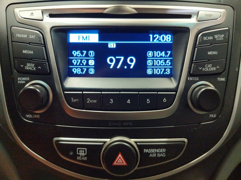 2017 Hyundai Accent - Stereo Package