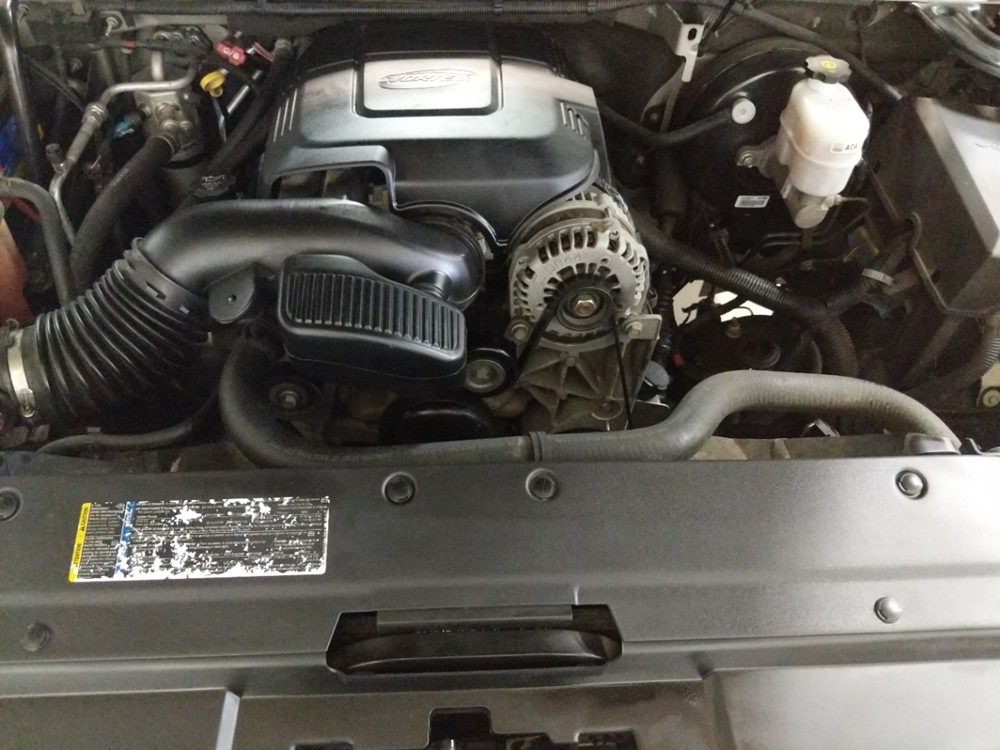 2008 Chevrolet Tahoe - Engine