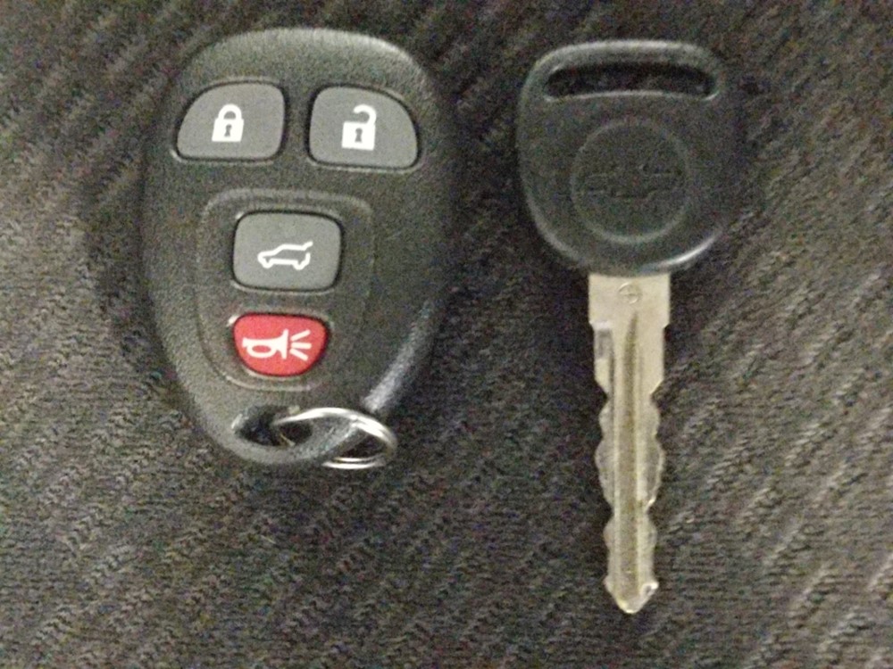 2008 Chevrolet Tahoe - Keys