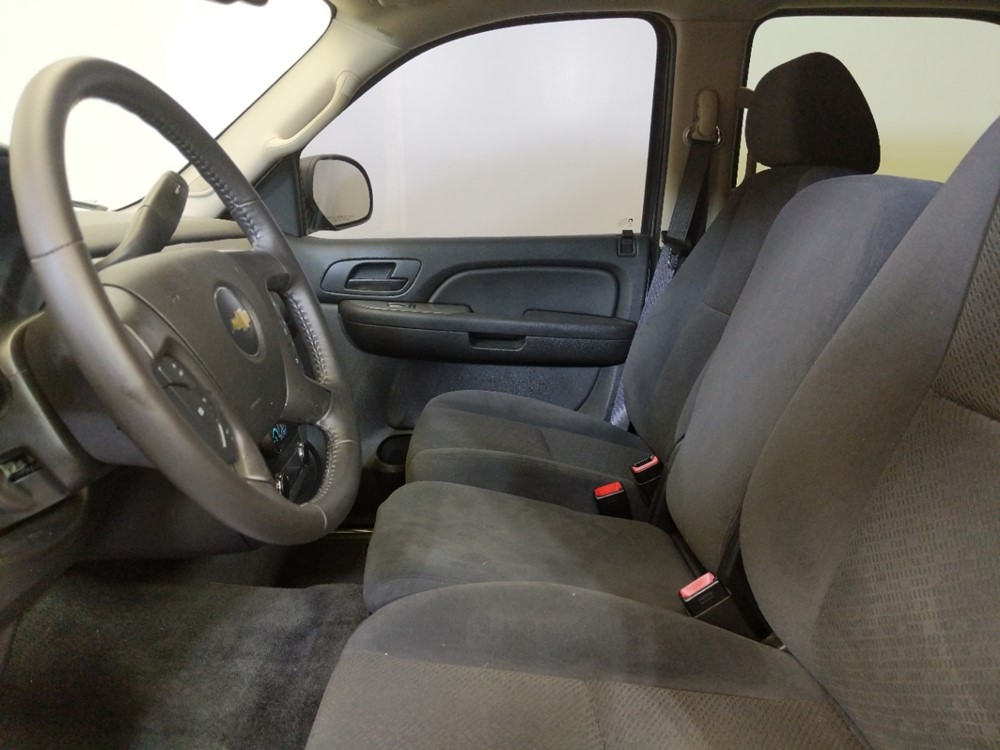 2008 Chevrolet Tahoe - Driver Front Seat
