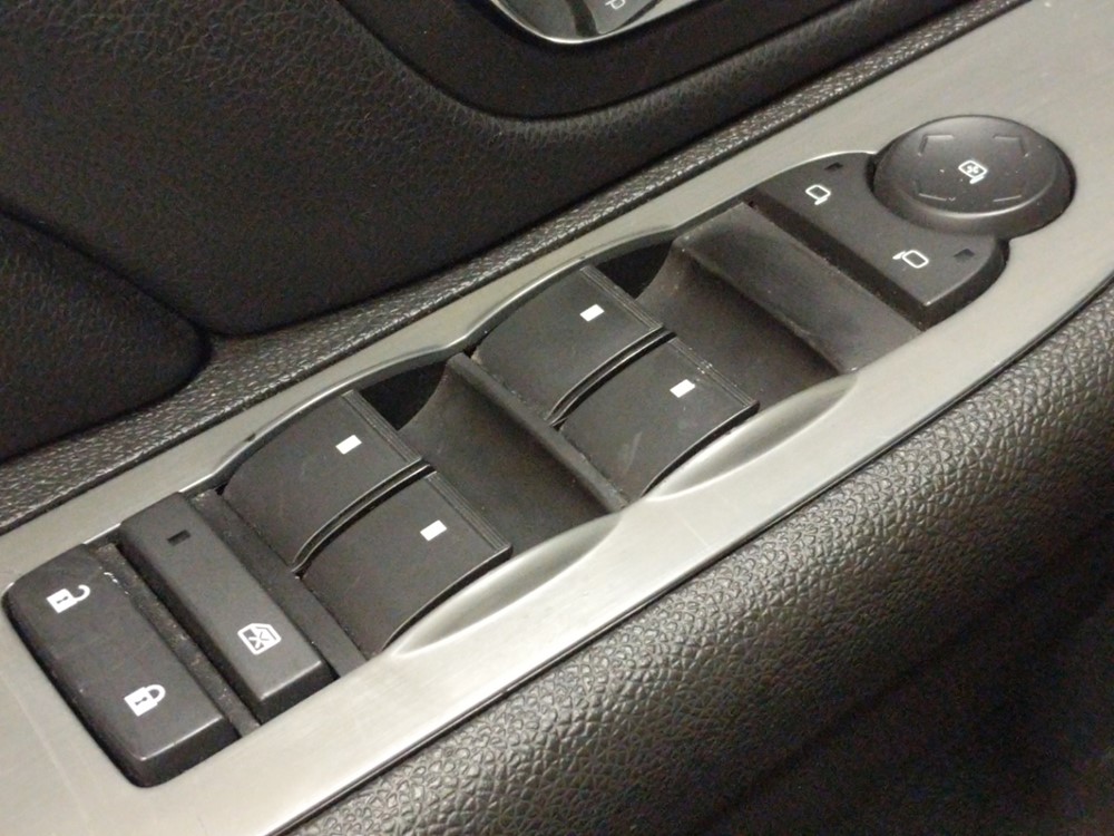 2008 Chevrolet Tahoe - Driver Power Windows/Lock Control