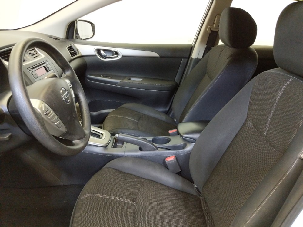 2015 Nissan Sentra - Driver Front Seat