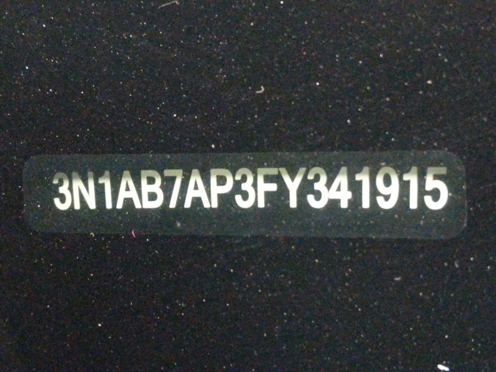 2015 Nissan Sentra - VIN Plate