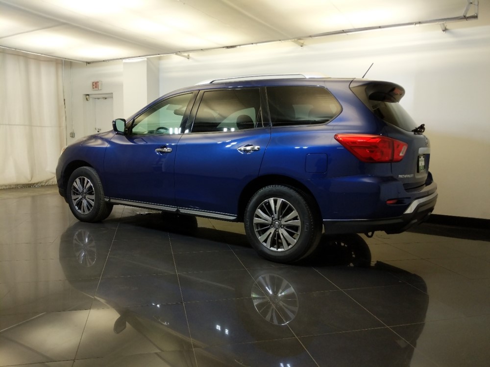 2017 Nissan Pathfinder - Driver Rear Side
