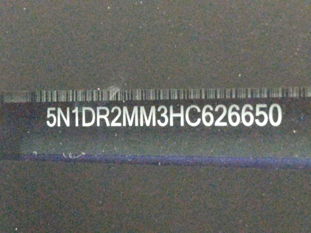 2017 Nissan Pathfinder - VIN Plate