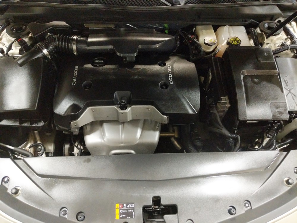 2014 Chevrolet Impala - Engine