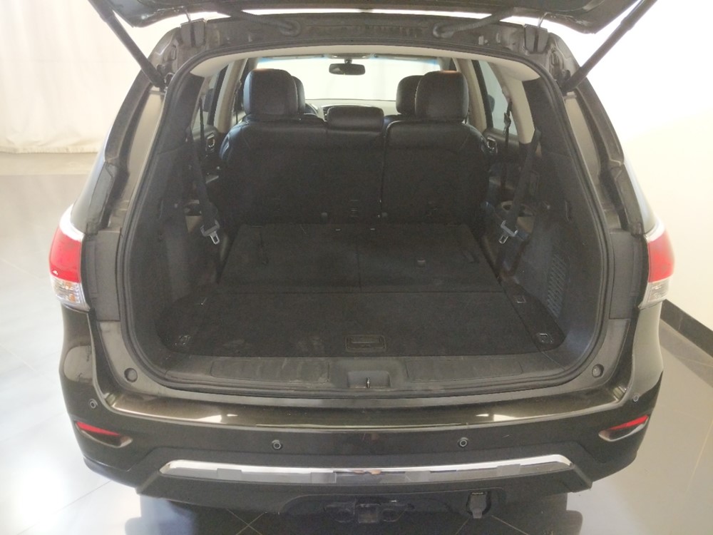 2015 Nissan Pathfinder - Trunk