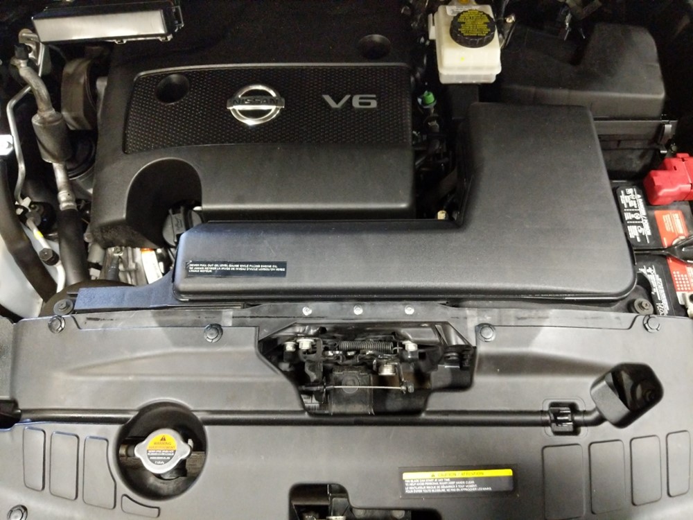 2015 Nissan Pathfinder - Engine