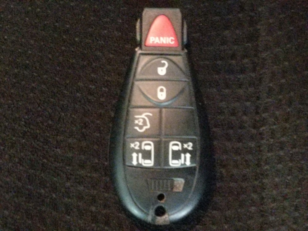 2015 Dodge Grand Caravan - Keys
