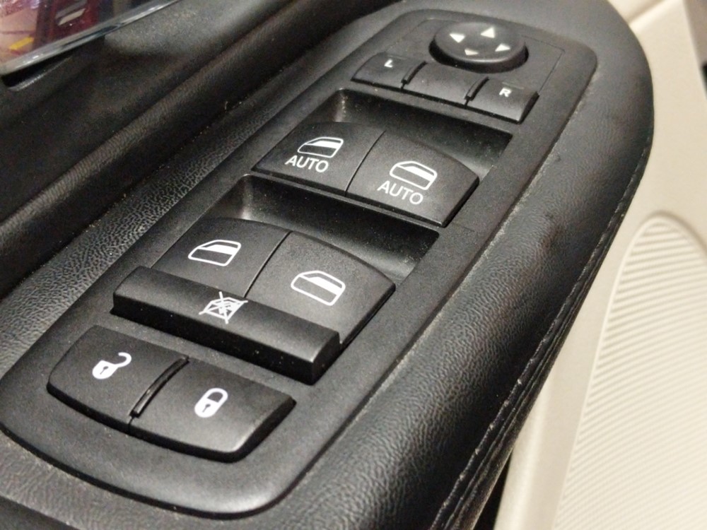 2015 Dodge Grand Caravan - Driver Power Windows/Lock Control