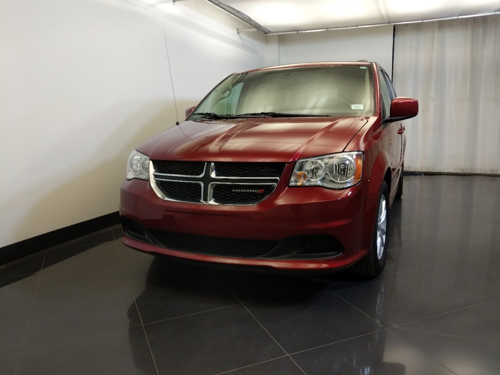 2015 Dodge Grand Caravan - Driver Front Hood