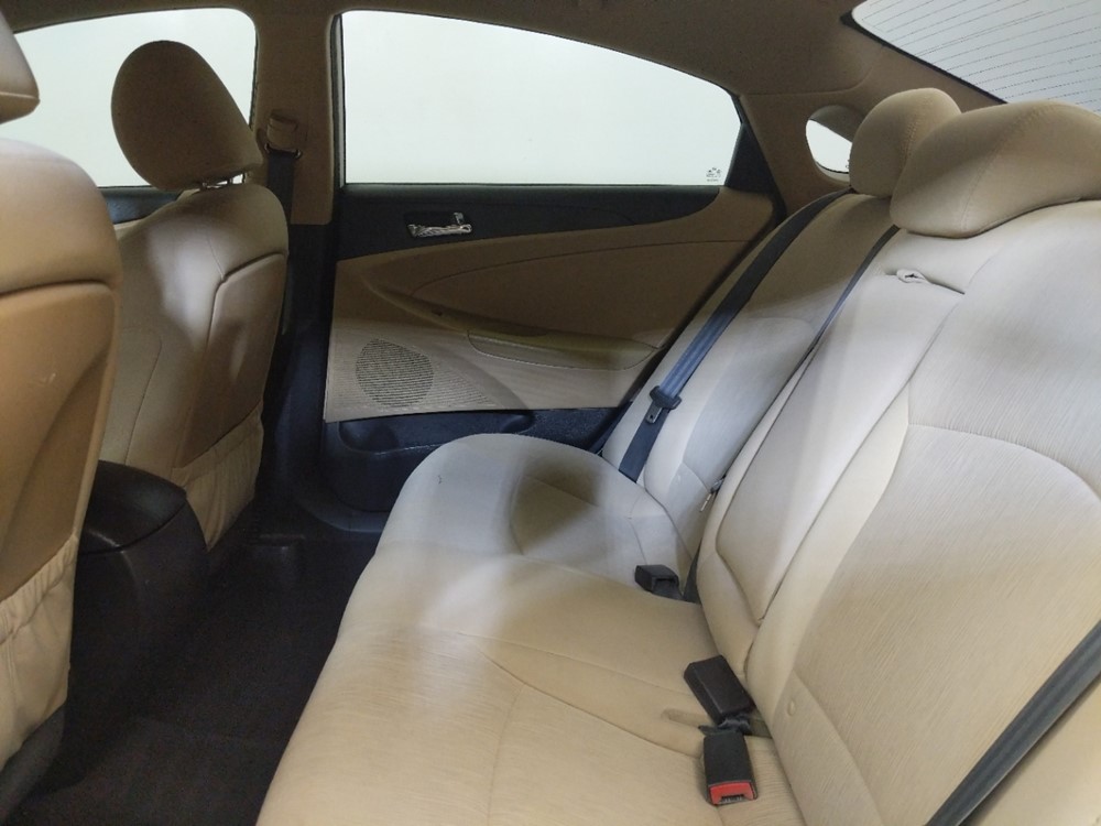 2013 Hyundai Sonata - Driver Rear Seat