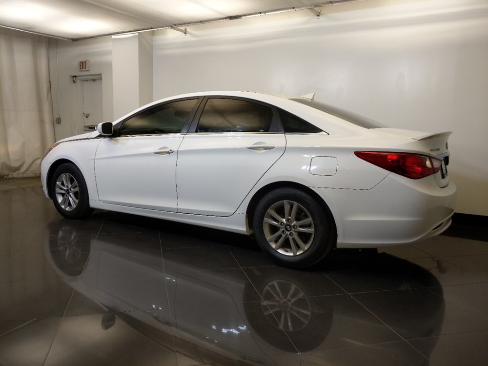 2013 Hyundai Sonata - Driver Rear Side