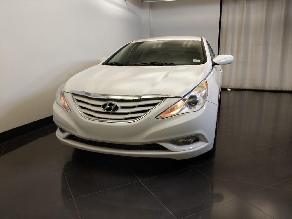 2013 Hyundai Sonata - Driver Front Hood