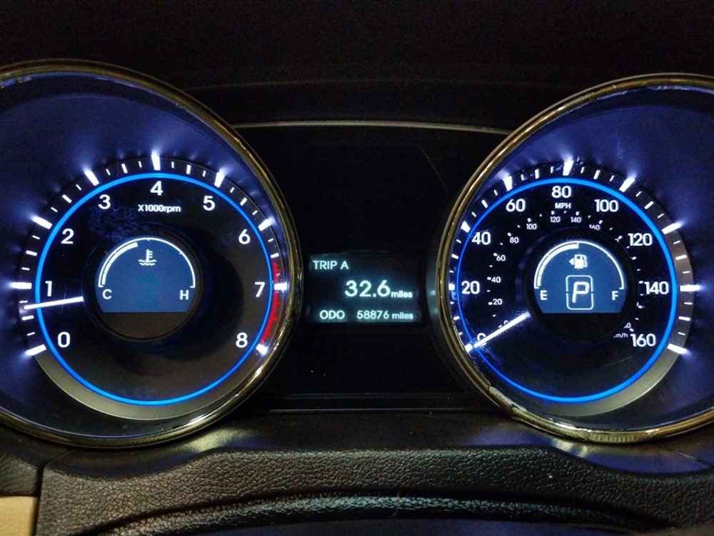 2013 Hyundai Sonata - Odometer Close Up