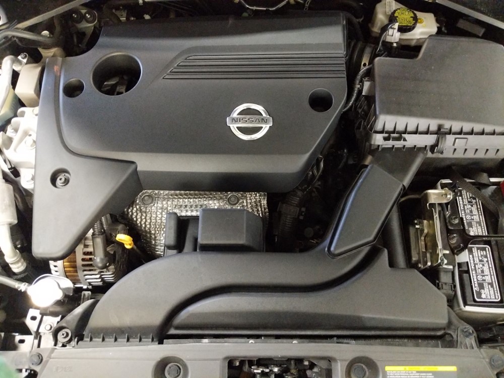 2013 Nissan Altima - Engine