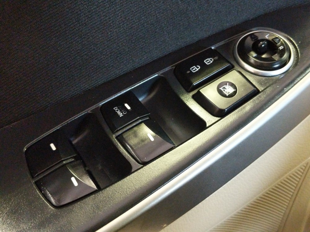 2013 Hyundai Elantra - Driver Power Windows/Lock Control