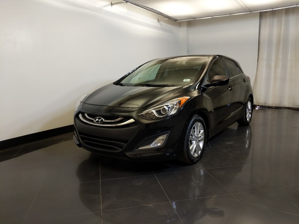 2013 Hyundai Elantra - Driver Front Bumper