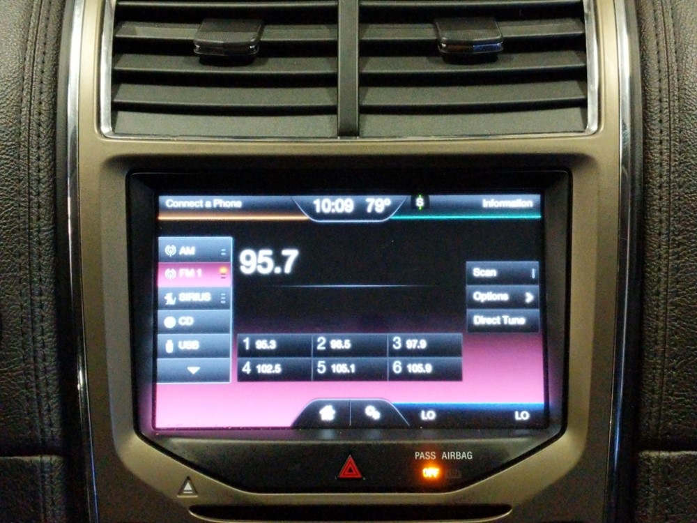 2013 Lincoln MKX - Stereo Package