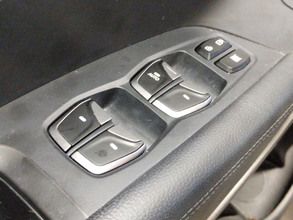 2013 Hyundai Santa Fe - Driver Power Windows/Lock Control