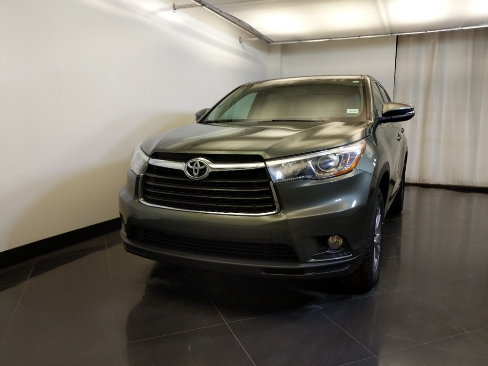 2015 Toyota Highlander - Driver Front Hood