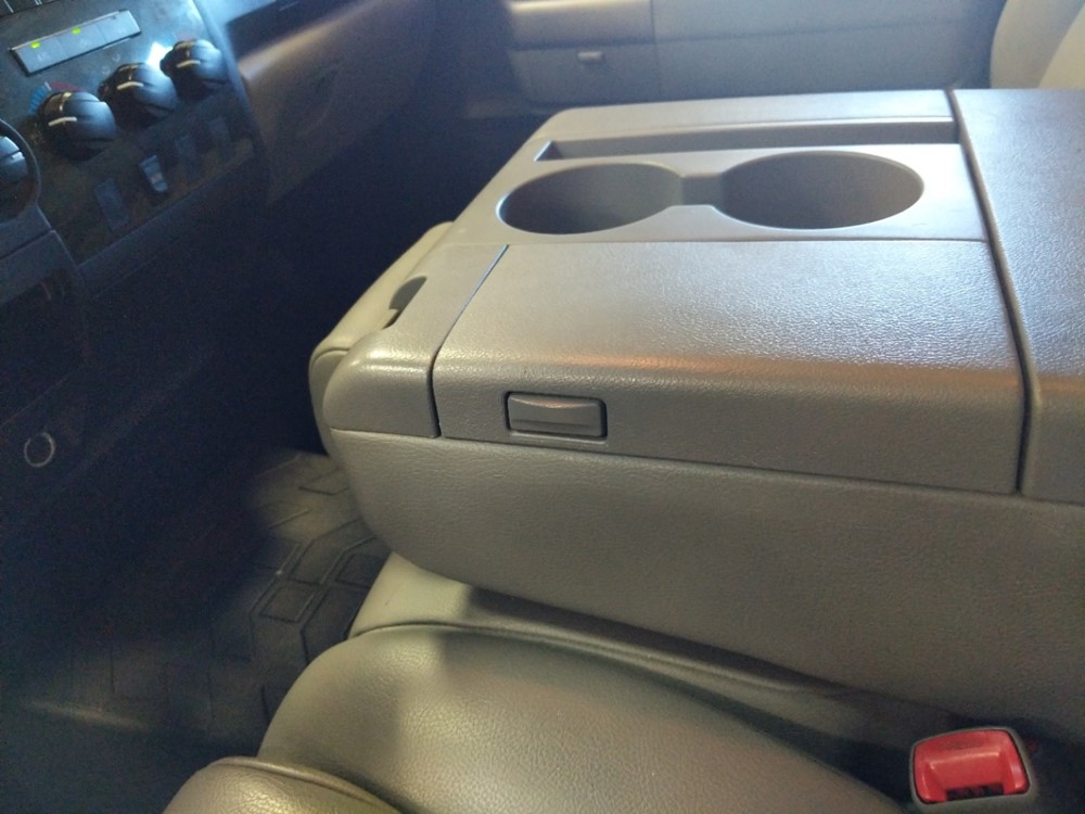 2013 Toyota Tundra - Center Console/Cup Holders