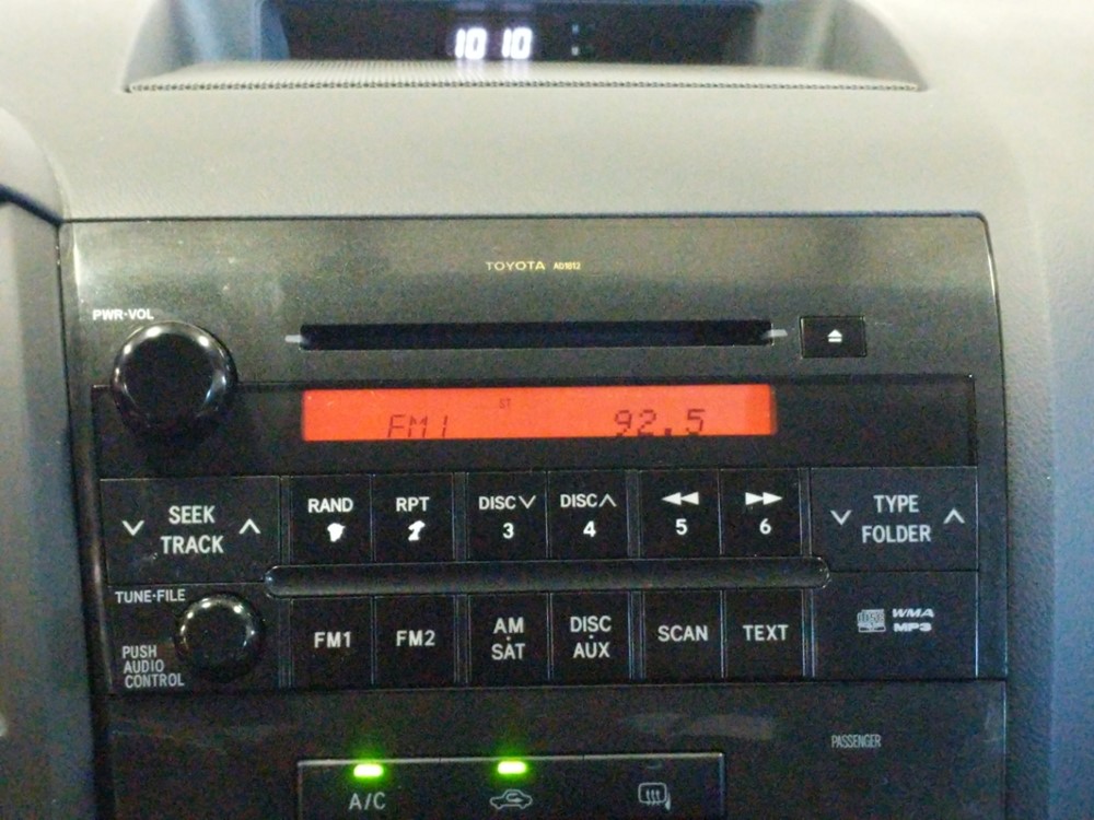 2013 Toyota Tundra - Stereo Package
