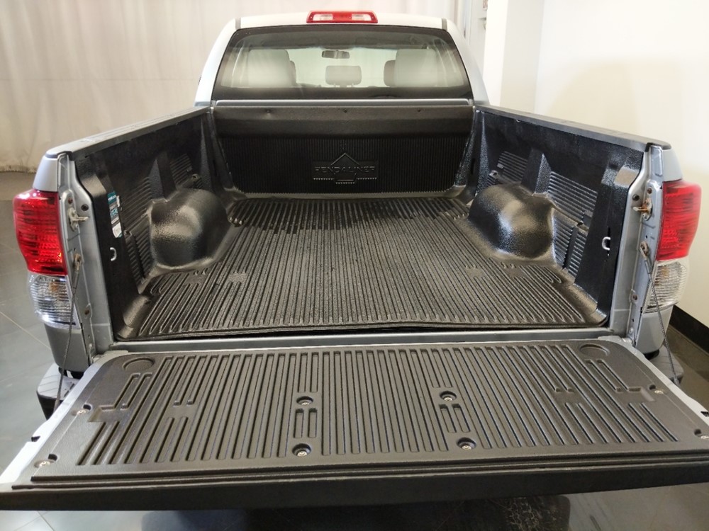 2013 Toyota Tundra - Trunk