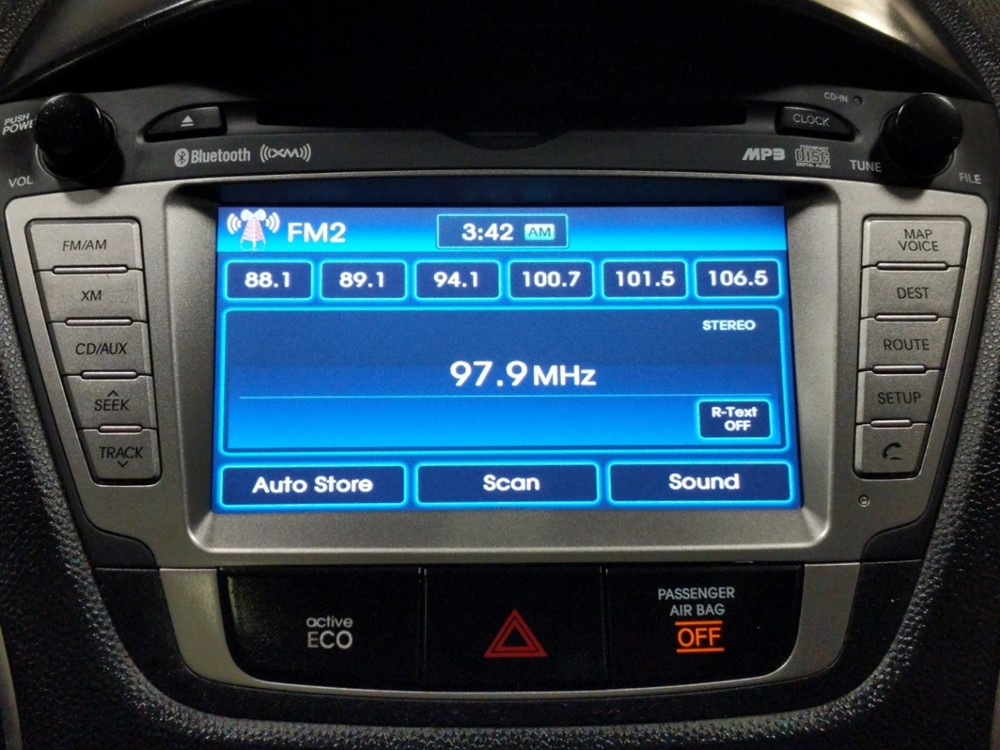 2012 Hyundai Tucson - Stereo Package