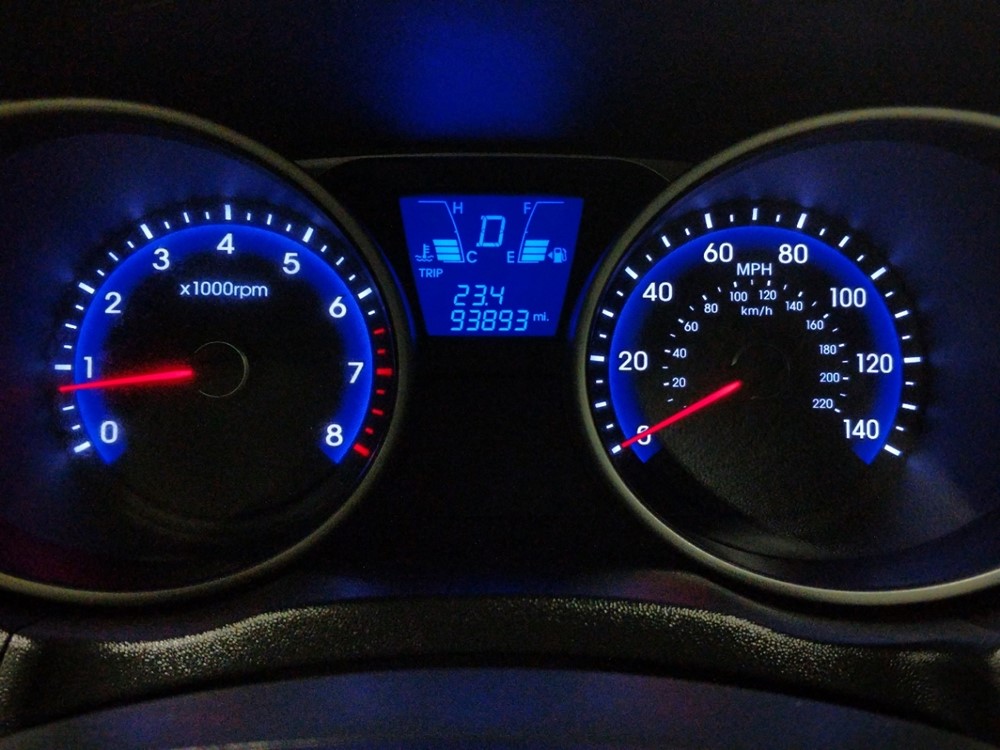2012 Hyundai Tucson - Odometer Close Up