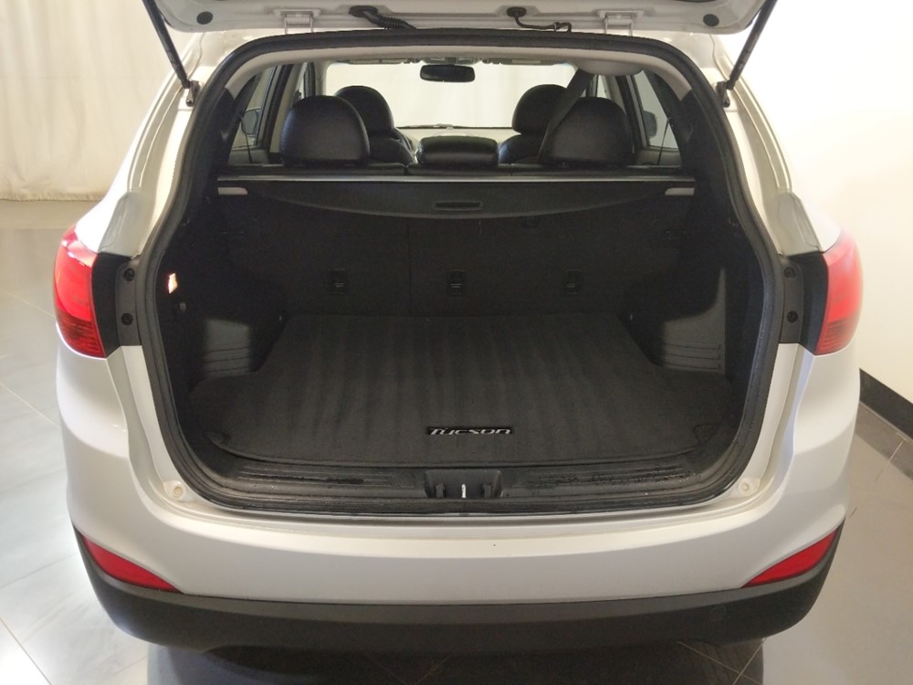 2012 Hyundai Tucson - Trunk