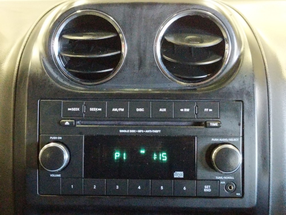 2015 Jeep Compass - Stereo Package