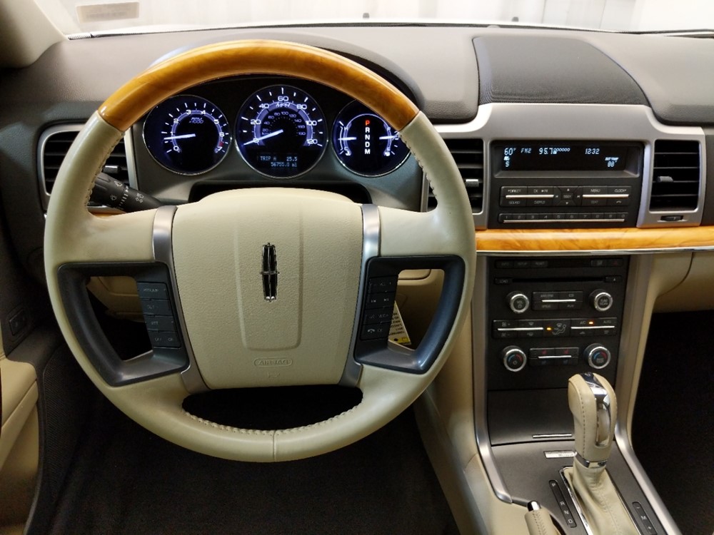 2011 Lincoln MKZ - Driver Dash