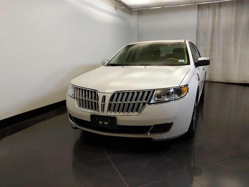 2011 Lincoln MKZ - Driver Front Hood