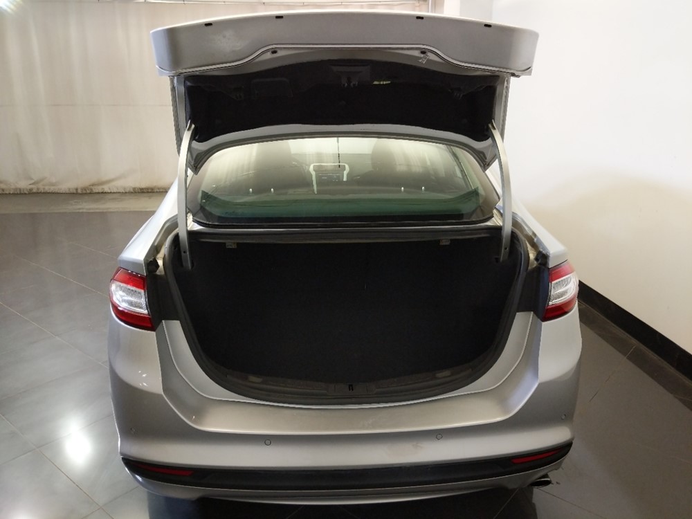 2016 Ford Fusion - Trunk