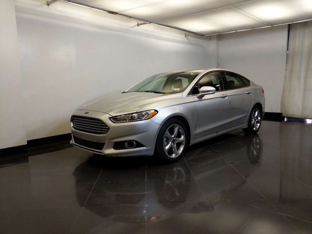 2016 Ford Fusion - Driver Front Side