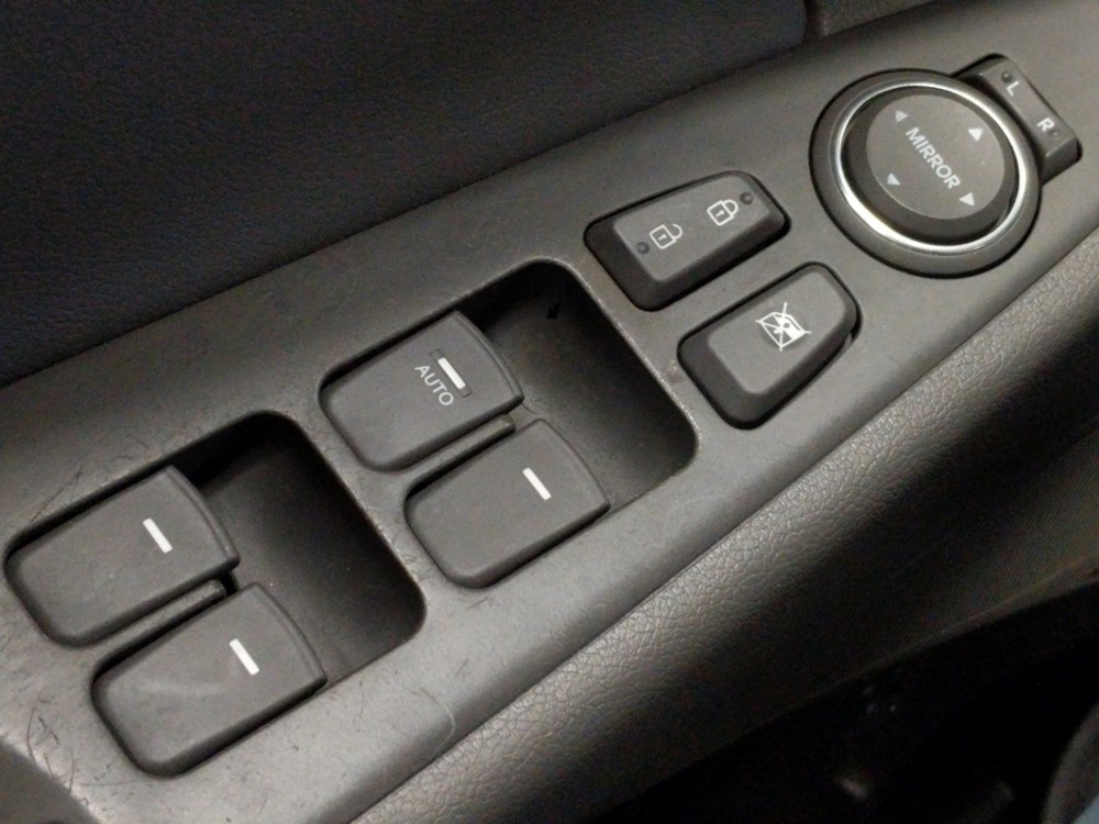 2011 Hyundai Sonata - Driver Power Windows/Lock Control