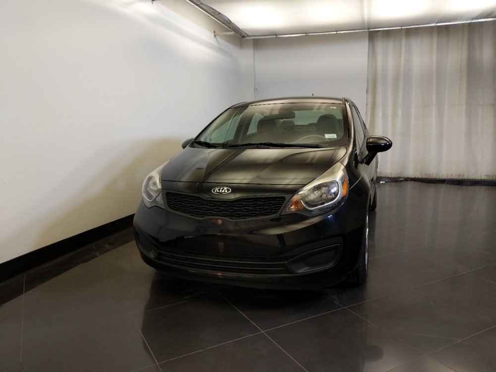 2015 Kia Rio - Driver Front Hood