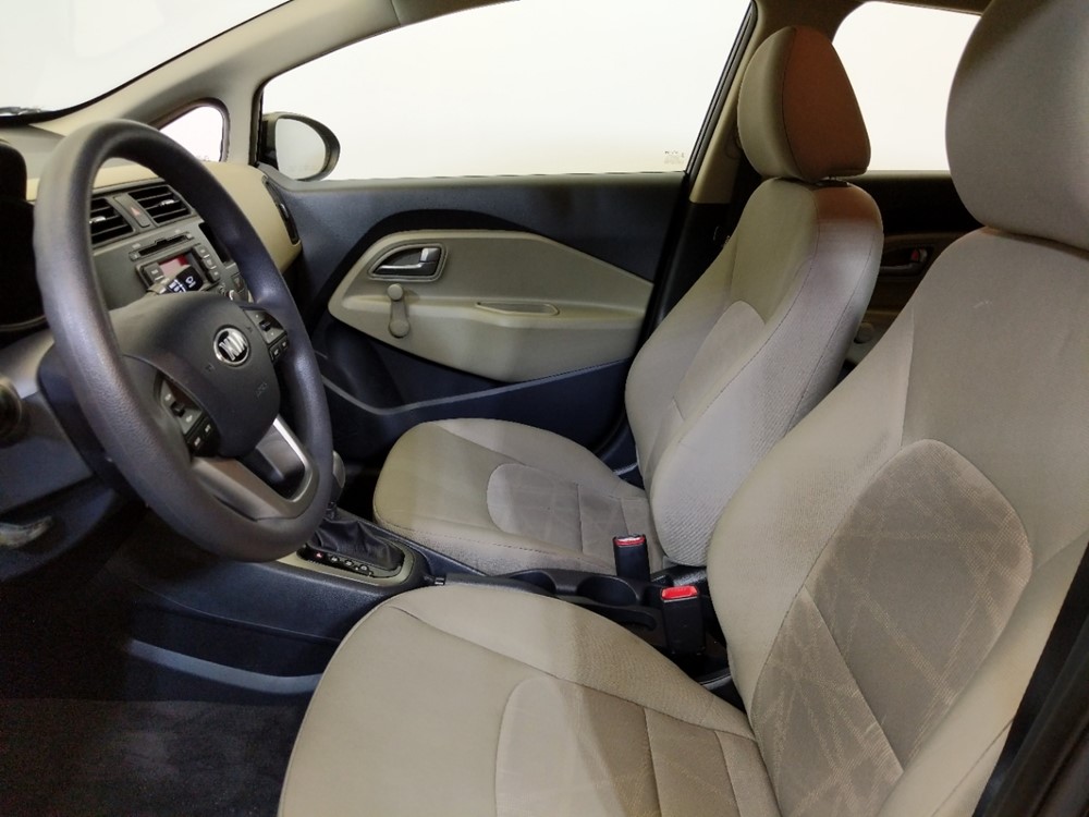 2015 Kia Rio - Driver Front Seat