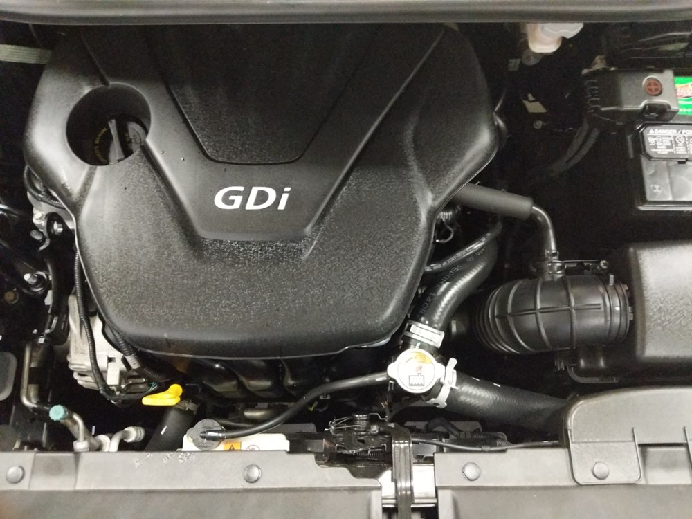 2015 Kia Rio - Engine