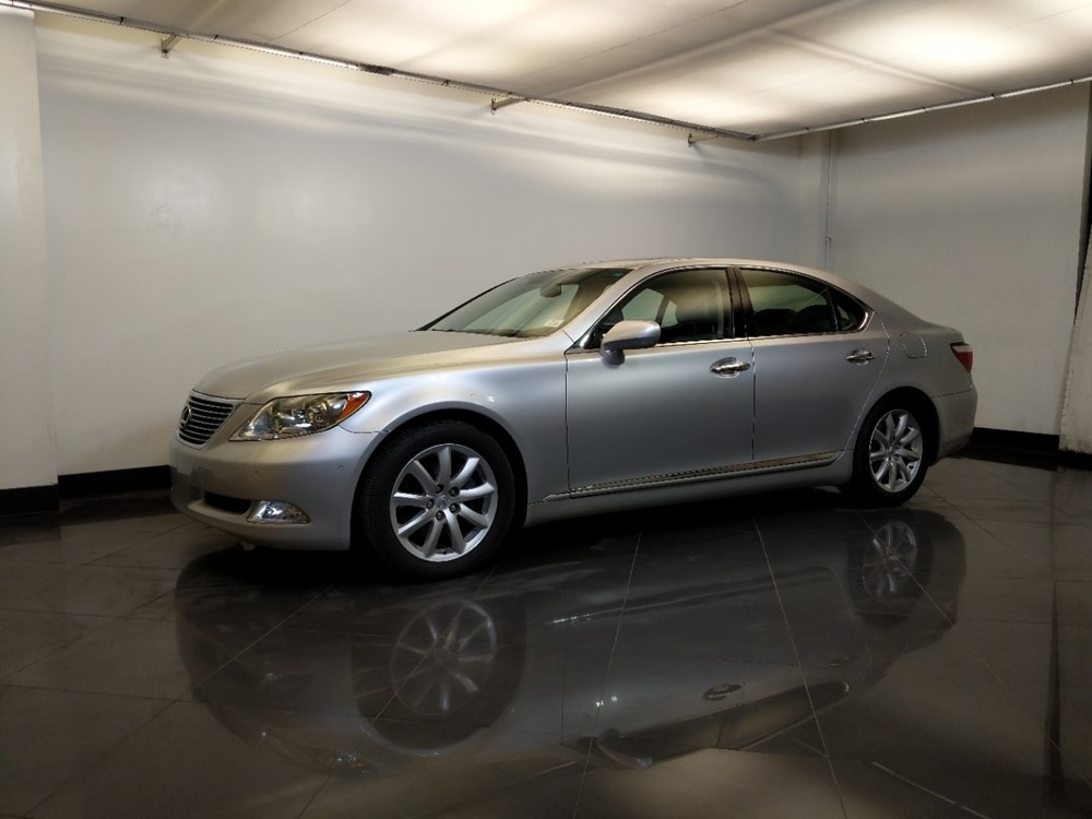 2008 Lexus LS - Driver Front Side