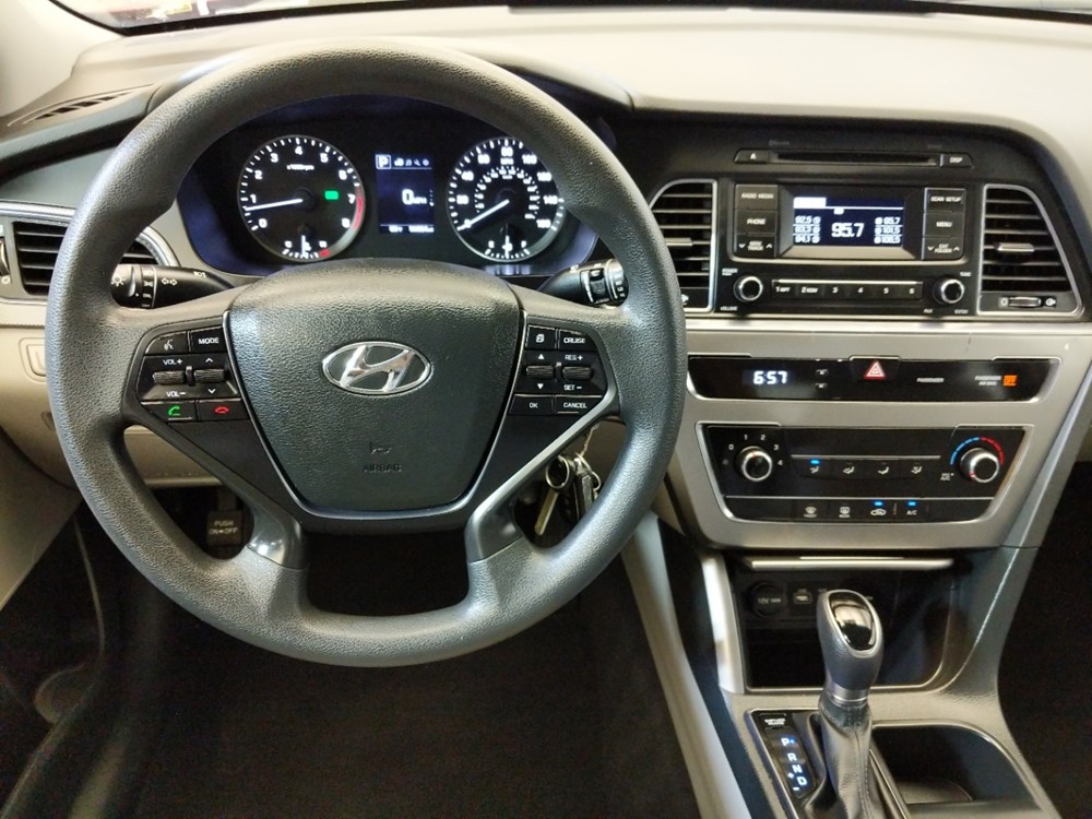 2017 Hyundai Sonata - Driver Dash