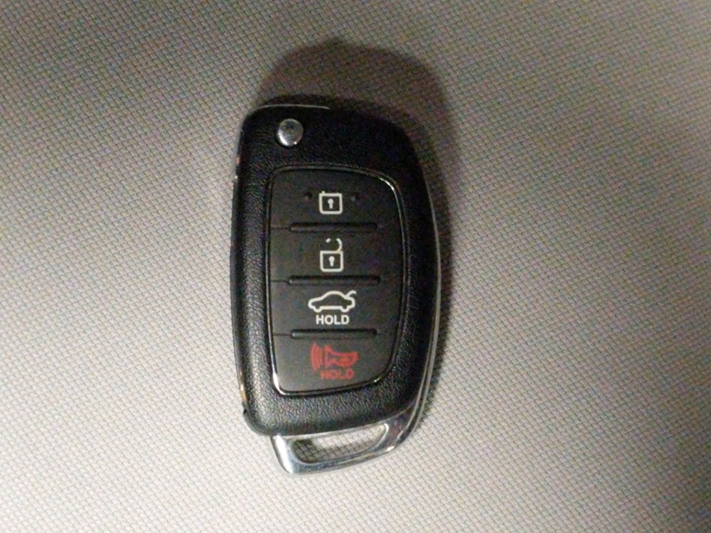 2017 Hyundai Sonata - Keys