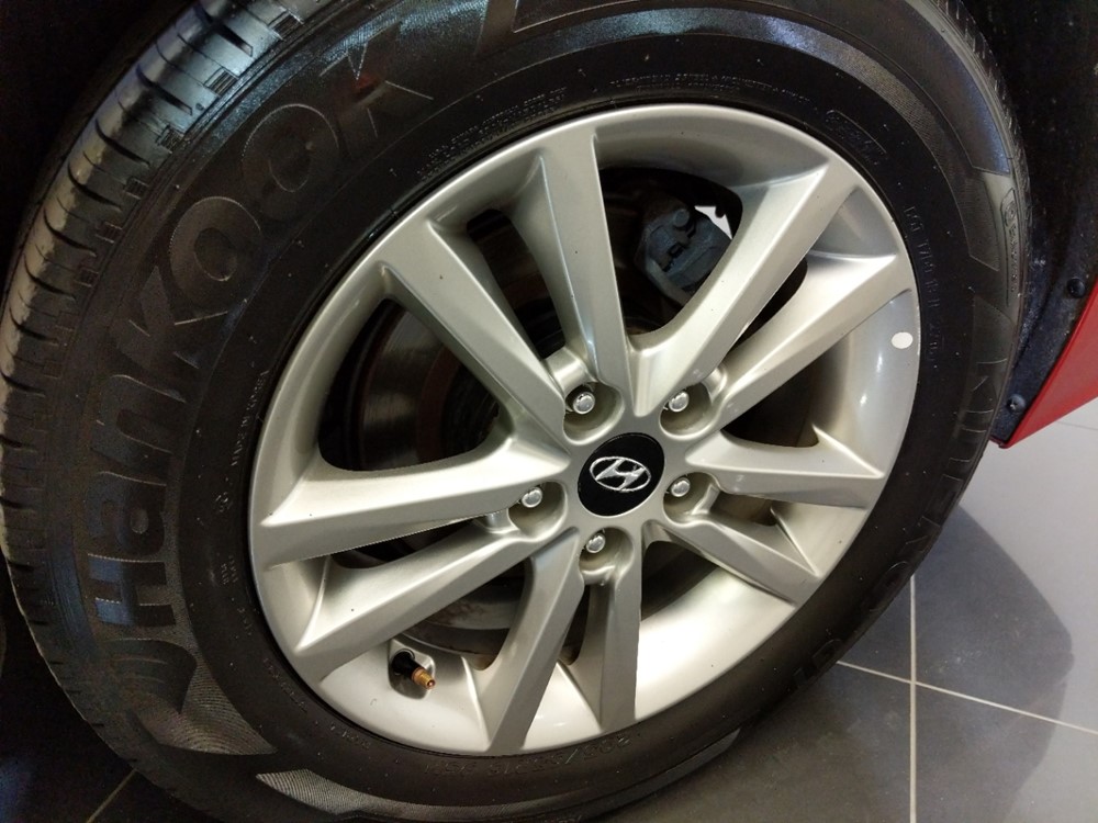 2017 Hyundai Sonata - Wheel