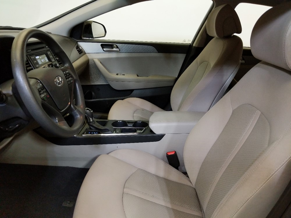 2017 Hyundai Sonata - Driver Front Seat