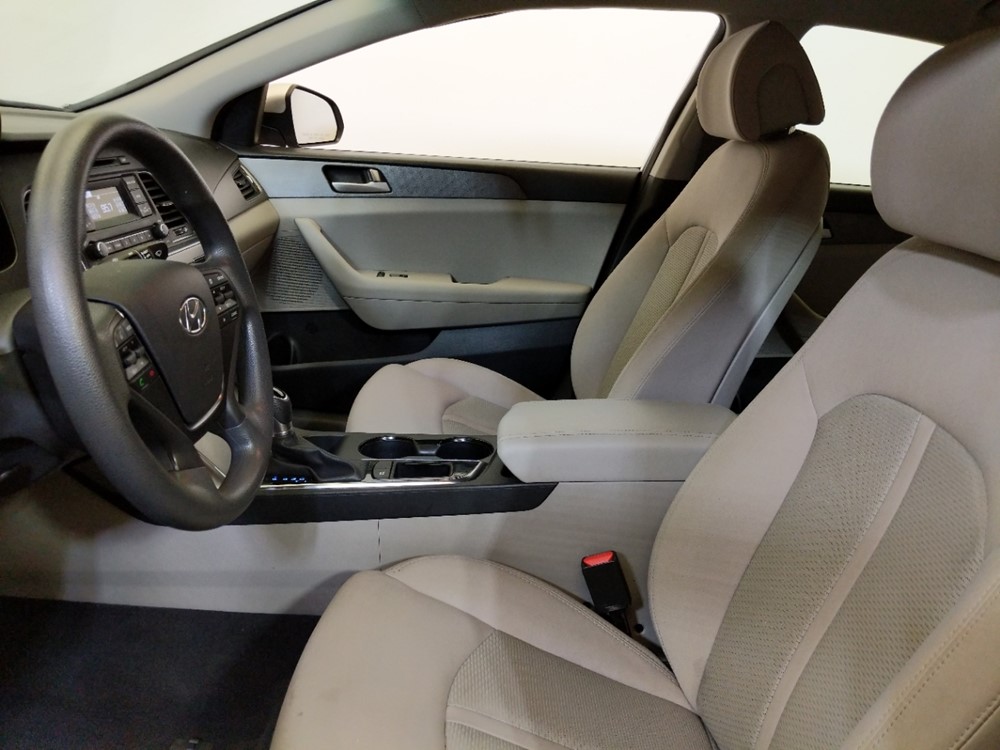 2017 Hyundai Sonata - Driver Front Seat
